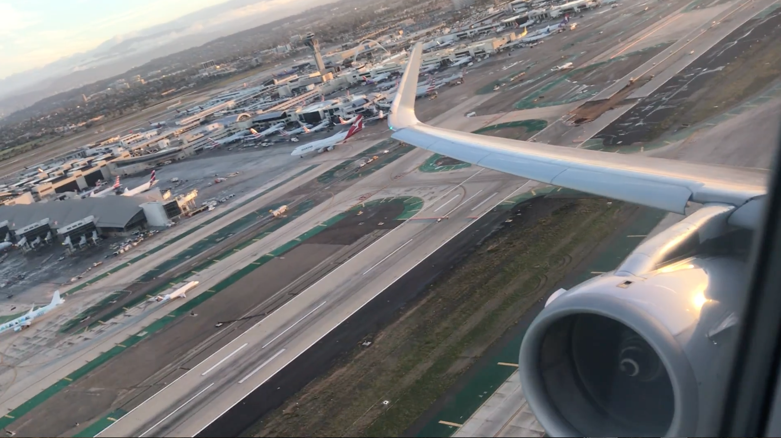 Review: American Airlines Flagship Lounge LAX and A321 First Class