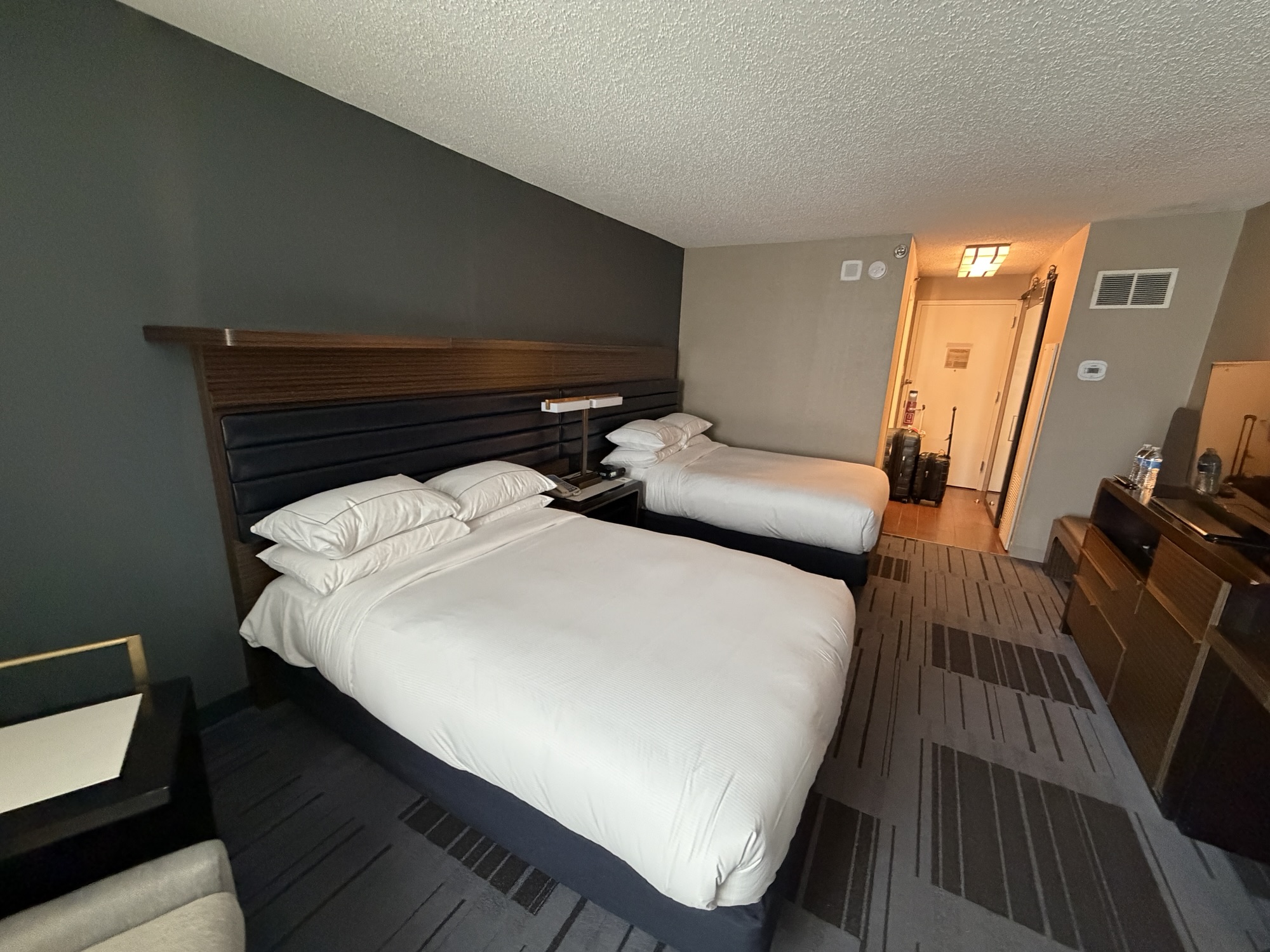 Review: Hilton Newark Airport